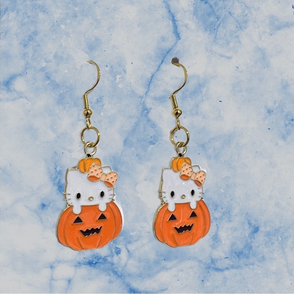 G4 - Hello Kitty Halloween 925 Sterling hook Earrings - Picture 2 of 3